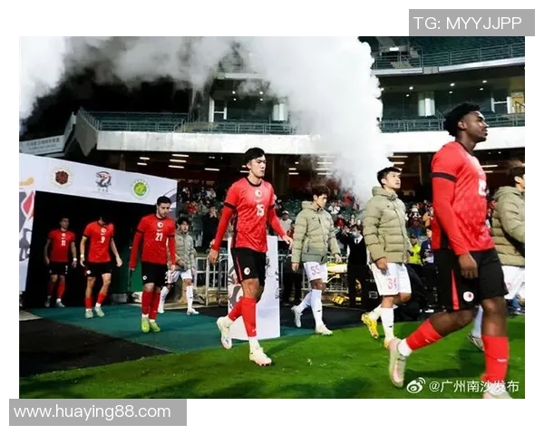香港足球明星队在江门与裁判的精彩对决引发热议与关注